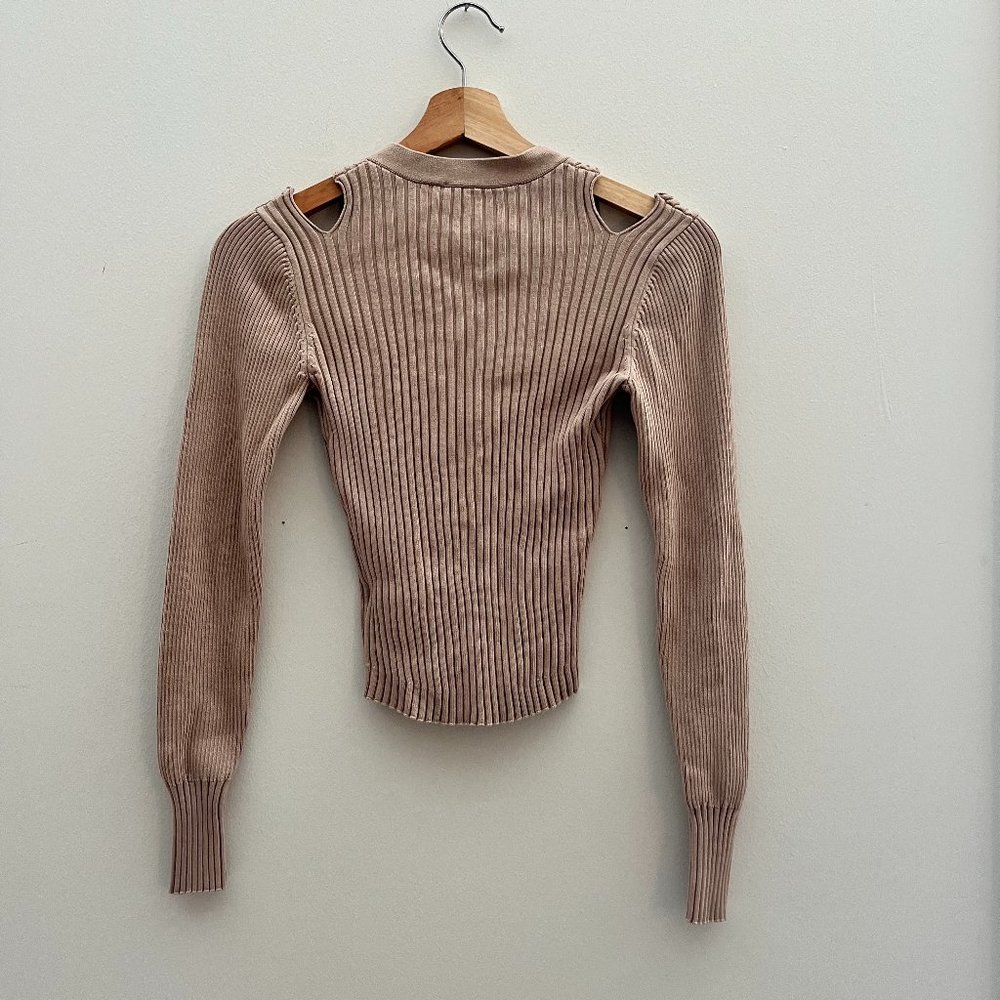 NWOT ASTR the label cold shoulder cardigan - Picture 8 of 8